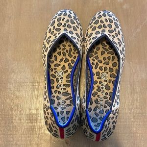 Rothy’s leopard flat